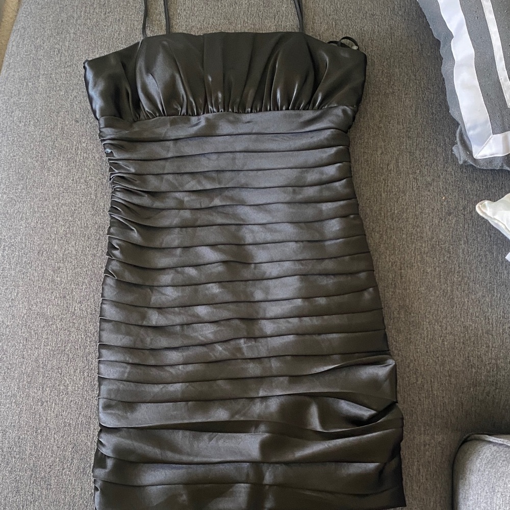 Astr Black Ruched Mini Dress